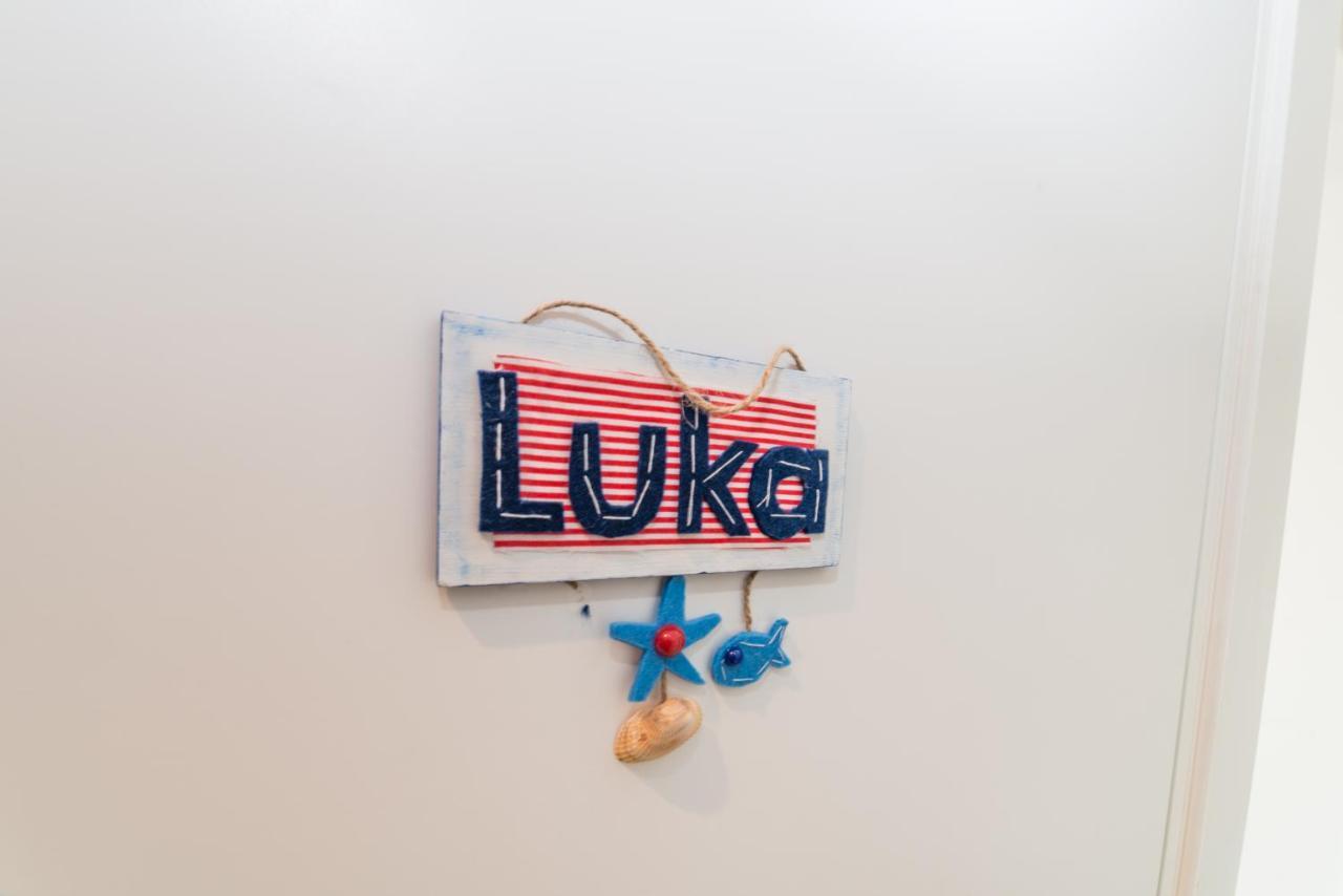 Apartments Keran Sukošan Екстериор снимка