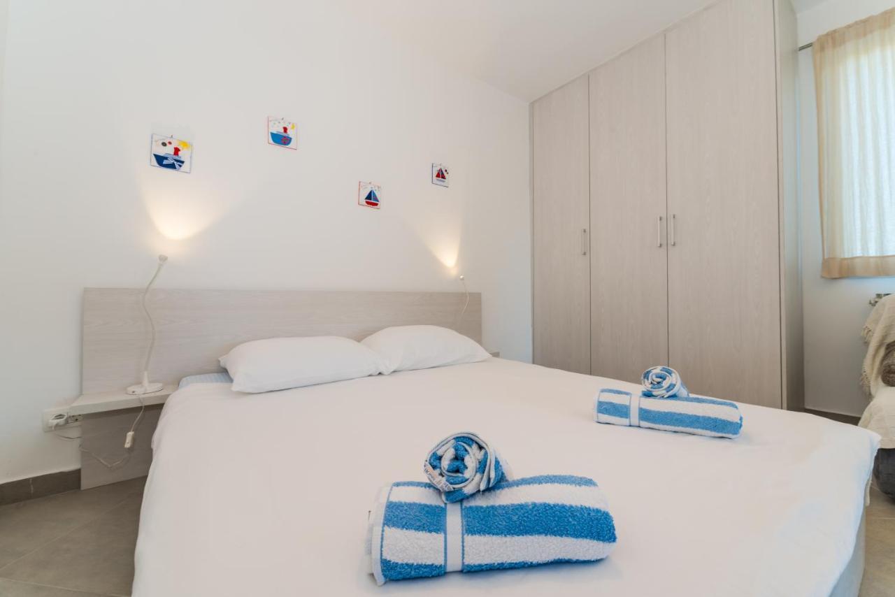 Apartments Keran Sukošan Екстериор снимка