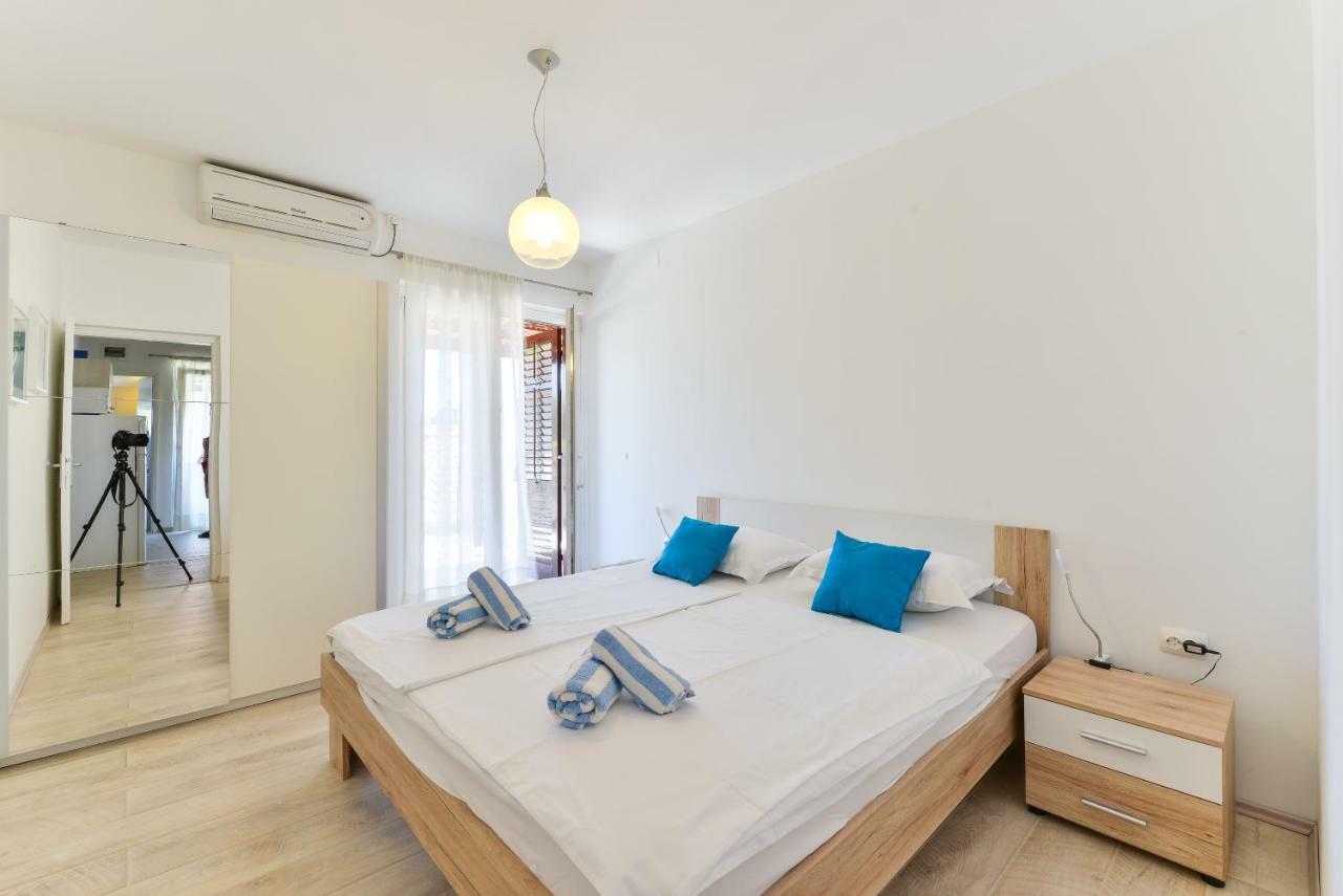 Apartments Keran Sukošan Екстериор снимка